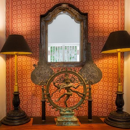 55Tg Boutique Suites Kolombo Bagian luar foto